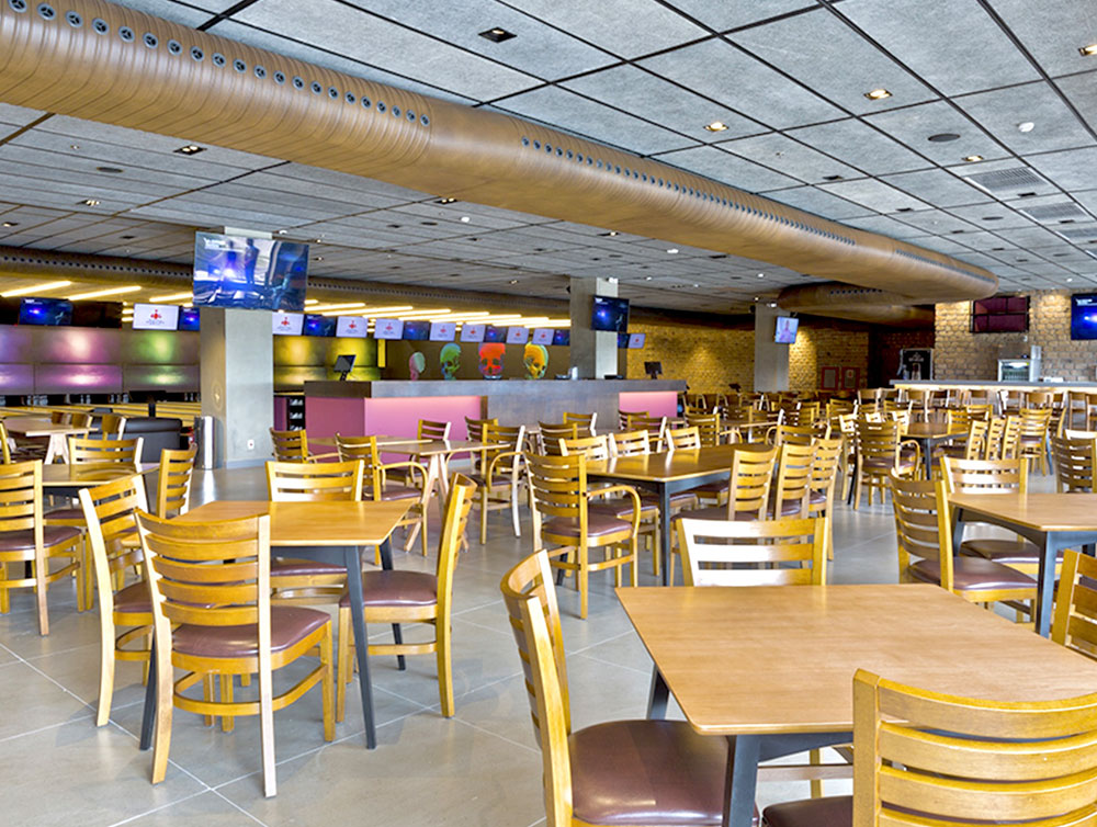 Barra Bowling and Grill