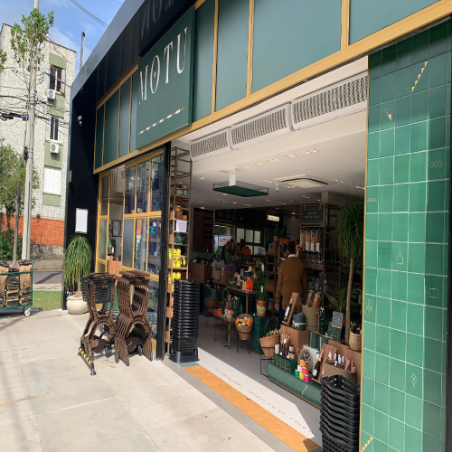 Novidade em Porto Alegre une cafés, vinhos, carnes, pães e alimentos premium em um único lugar