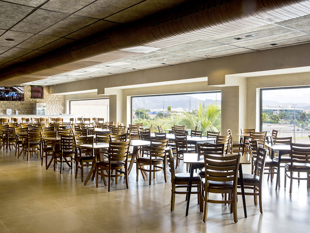 Barra Bowling and Grill