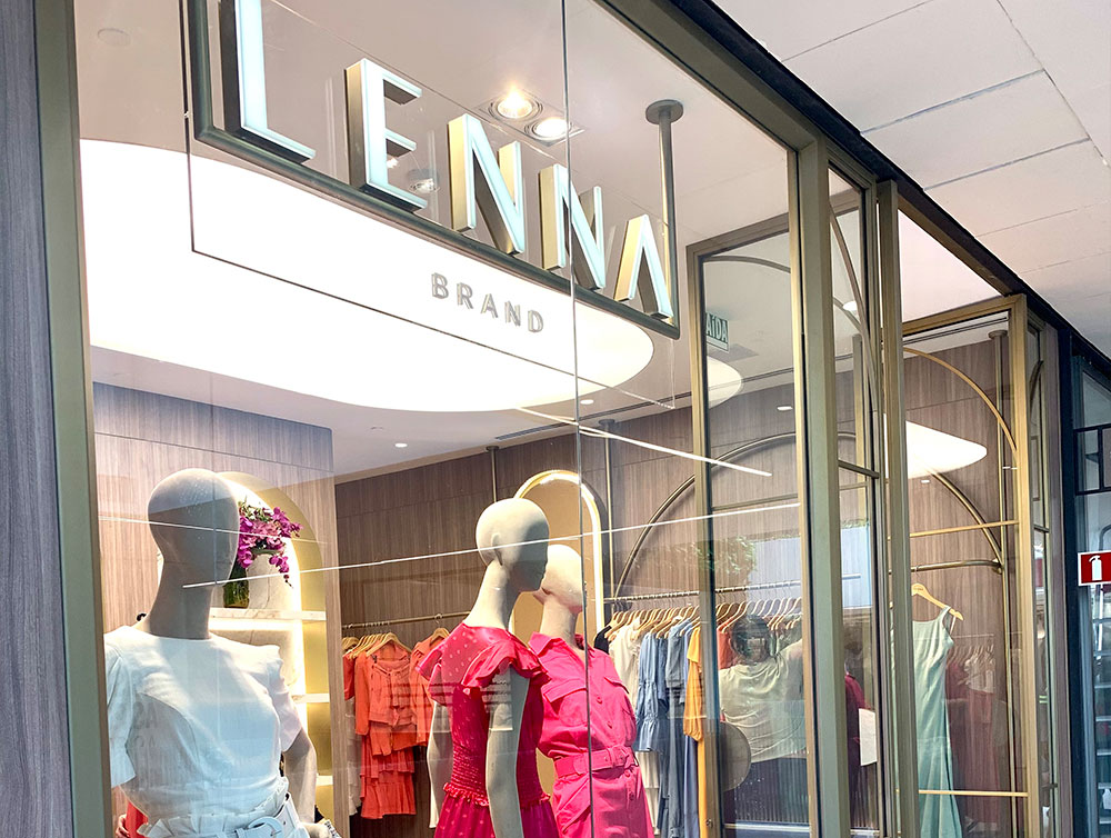 Lenna Brand