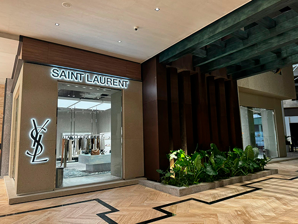 Saint Laurent Saint Laurent