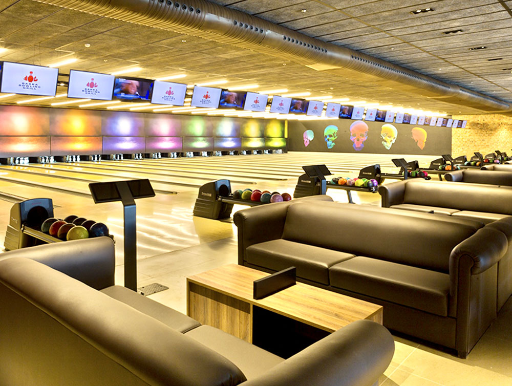 Barra Bowling and Grill
